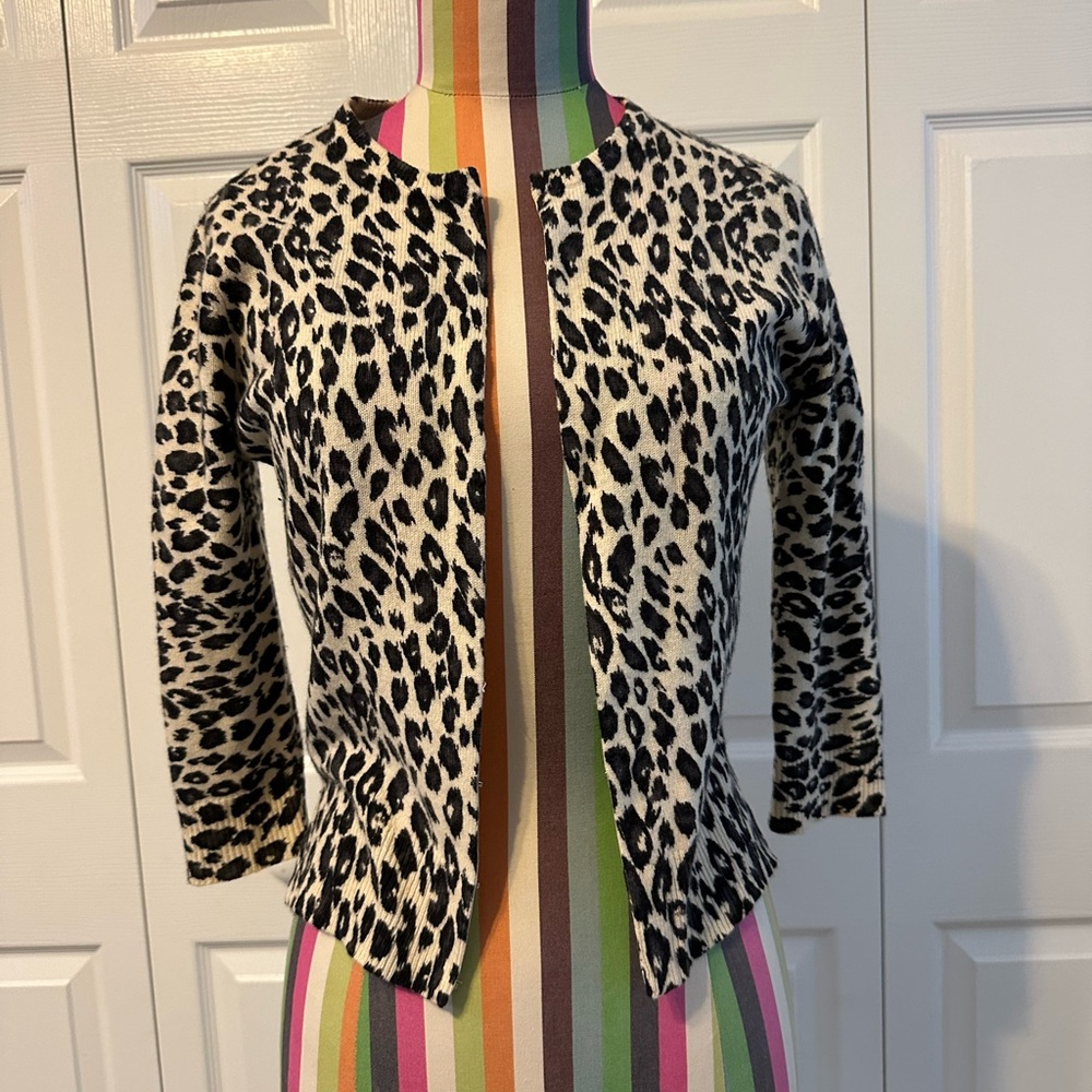 bebe Leopard Print 100% Cashmere cardigan sweater .. size S